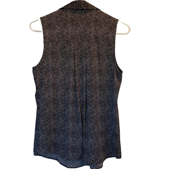 Loft Sleeveless Top with Collar * Med - Picture 5 of 9